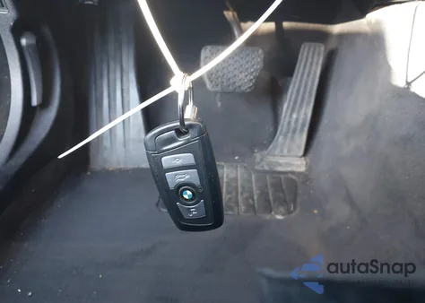 2011 BMW 528I из США, поврежденный, VIN WBAFR1C58BC748541